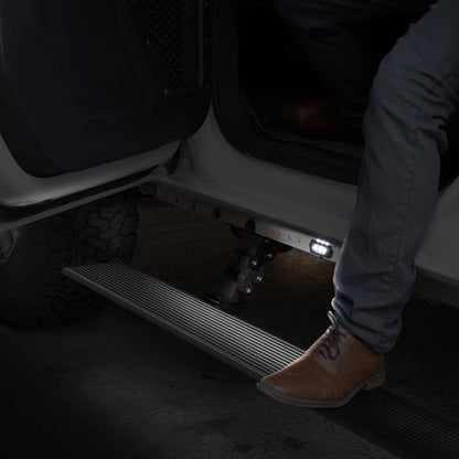 Marchepieds électriques pour Wrangler JL Double Cab 2018-2025 Go Rhino