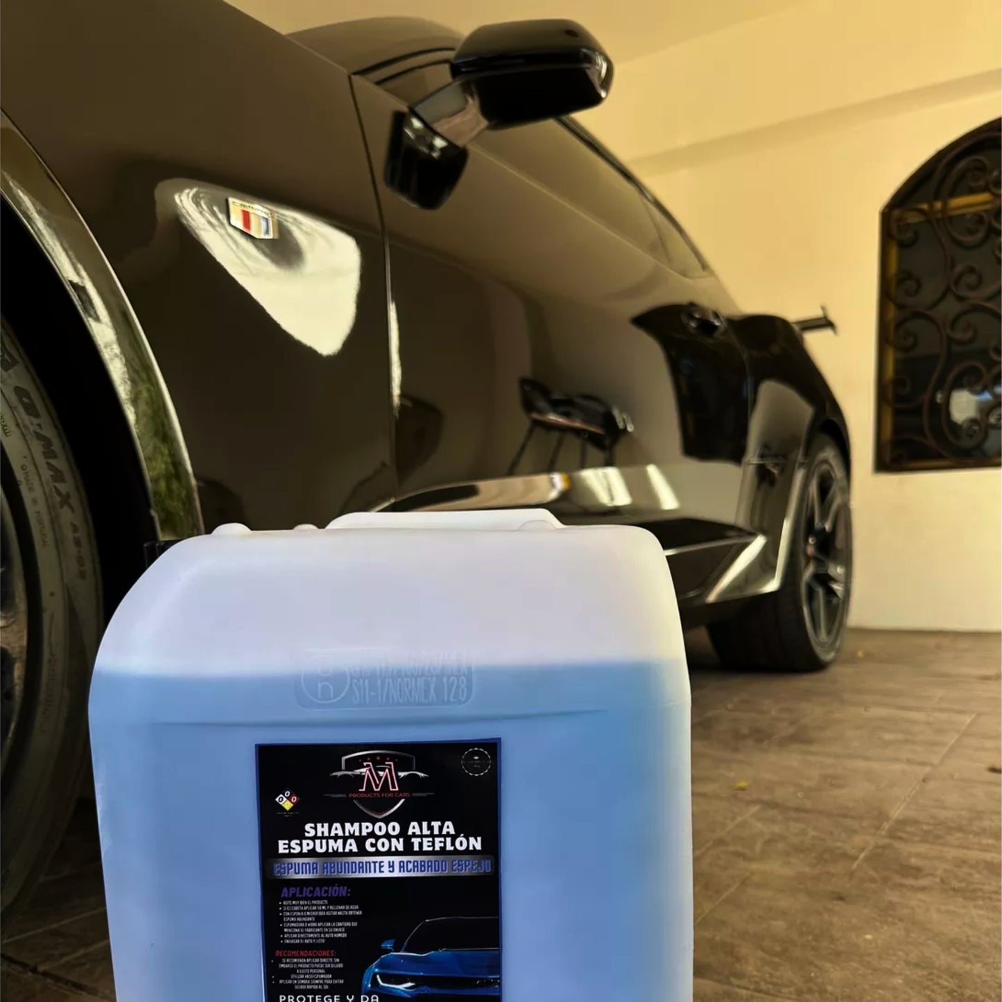 Shampoo para Auto Ultra Espuma con Cera de 20L