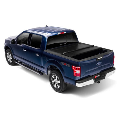 Couvre-caisse rigide pliable pour Ford F-150 5'6'' Double Cab 2015-2019 Modèle BAKflip G2