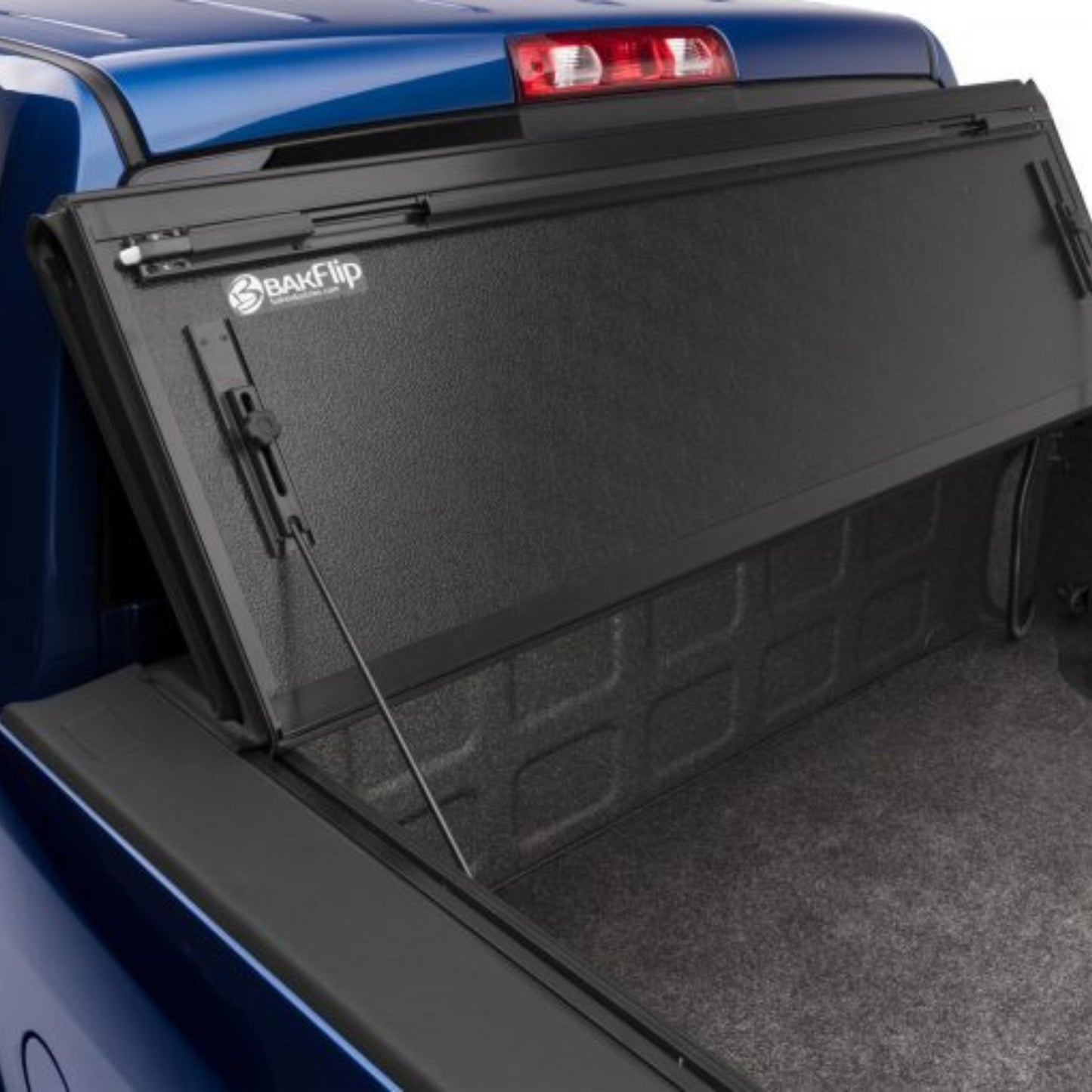 Couvre-caisse rigide pliable pour Ford F-150 5'6'' Double Cab 2015-2019 Modèle BAKflip G2