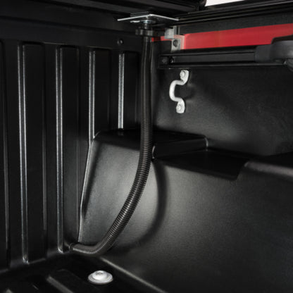 Rigid Folding Cover Chevrolet Colorado/Canyon 5' Double Cab Mod. 2015-2021 BAKflip G2